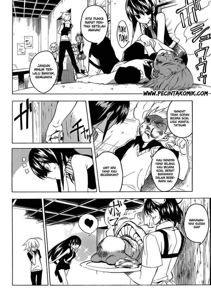Panel 11