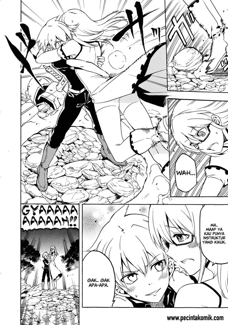 Panel 13